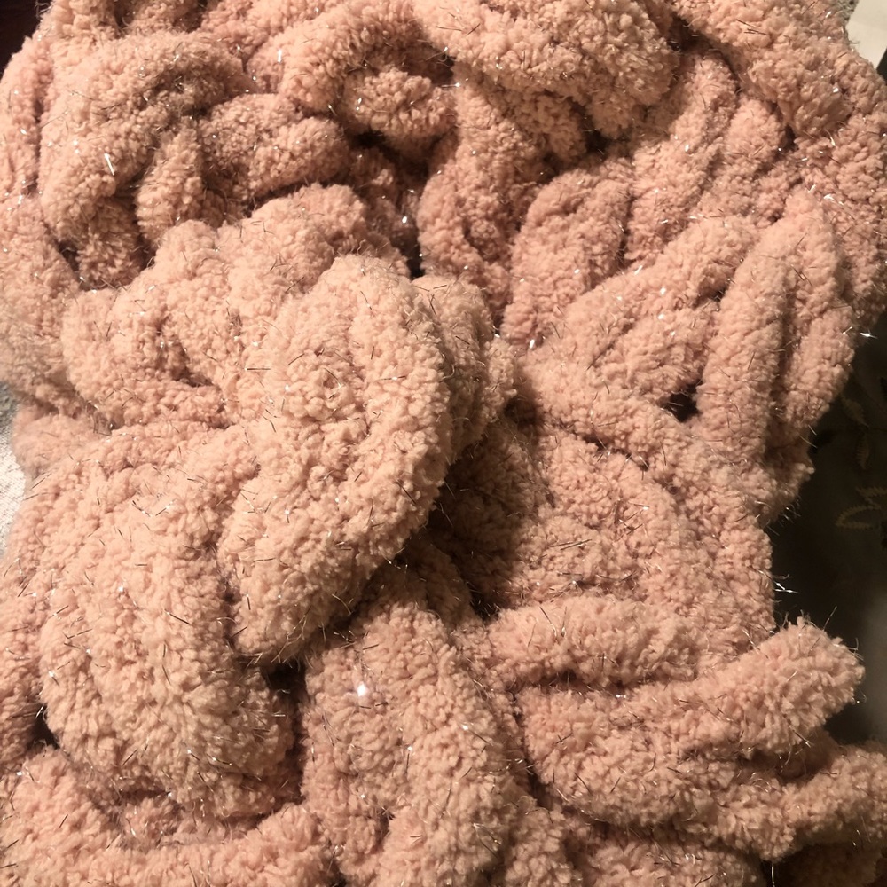 Scarf - Picture 7 of 11